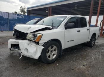  Salvage Nissan Titan