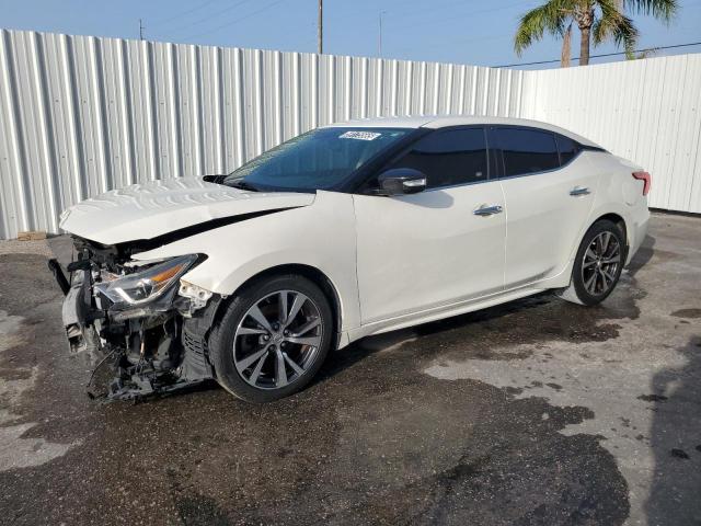  Salvage Nissan Maxima