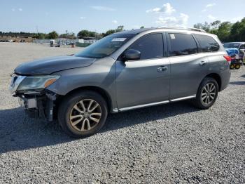  Salvage Nissan Pathfinder