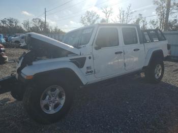 Salvage Jeep Gladiator