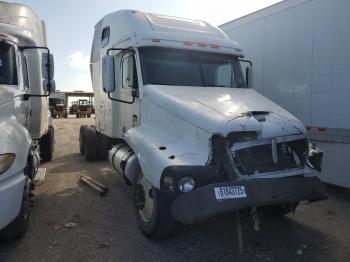  Salvage Freightliner Cst120