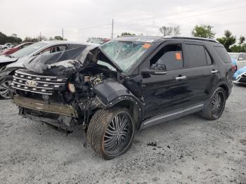  Salvage Ford Explorer