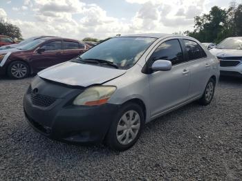  Salvage Toyota Yaris