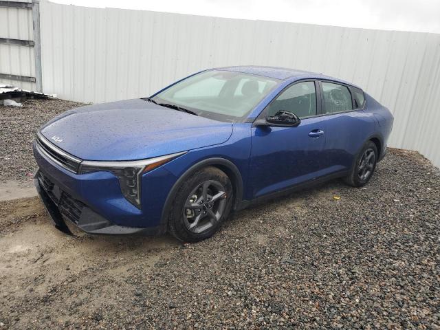  Salvage Kia K4 Lx