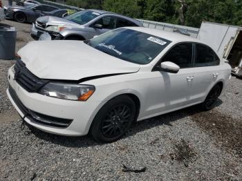  Salvage Volkswagen Passat