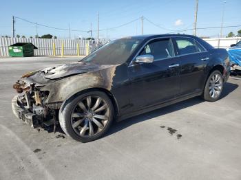  Salvage Chrysler 300