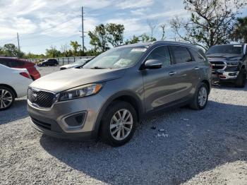  Salvage Kia Sorento