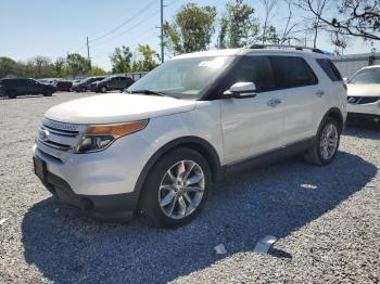  Salvage Ford Explorer