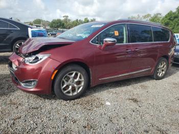  Salvage Chrysler Pacifica