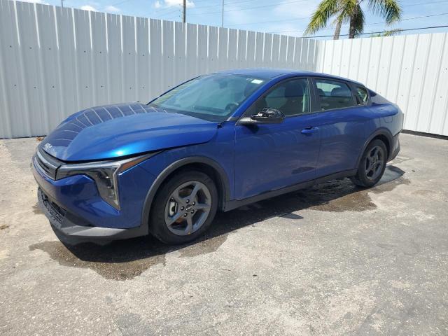  Salvage Kia K4 Lx