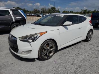  Salvage Hyundai VELOSTER