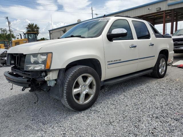  Salvage Chevrolet Avalanche