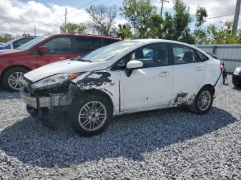  Salvage Ford Fiesta