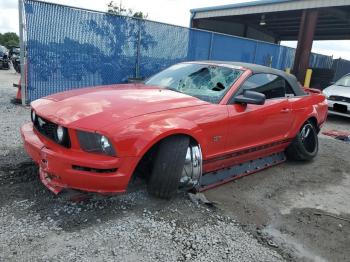  Salvage Ford Mustang