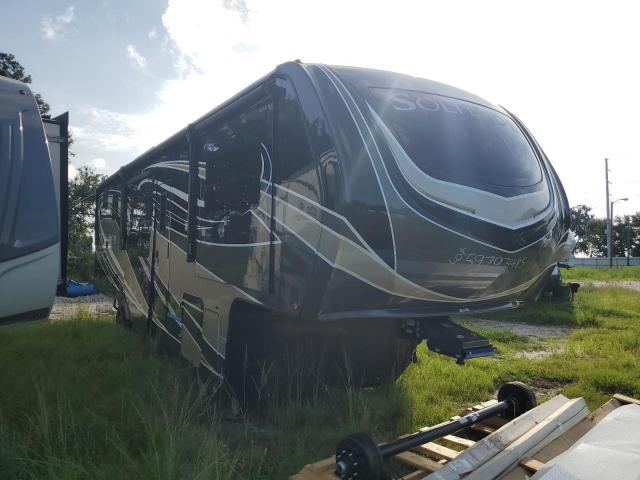  Salvage Grand Desi Solitude F