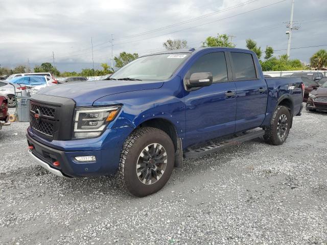  Salvage Nissan Titan