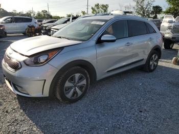  Salvage Kia Niro