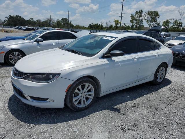  Salvage Chrysler 200