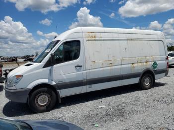  Salvage Mercedes-Benz Sprinter