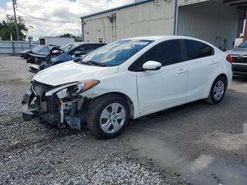  Salvage Kia Forte