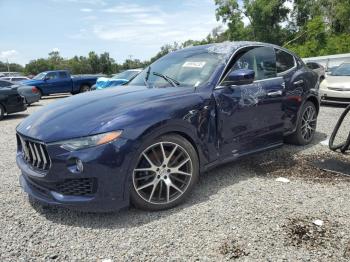  Salvage Maserati Levante S