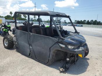  Salvage Can-Am Defender M