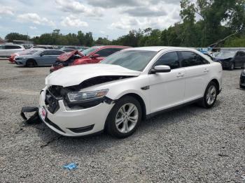  Salvage Ford Taurus