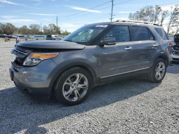  Salvage Ford Explorer