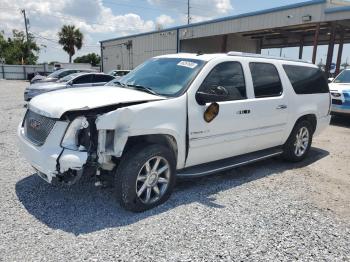  Salvage GMC Yukon