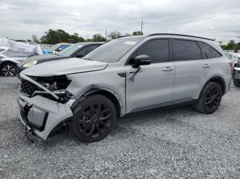  Salvage Kia Sorento