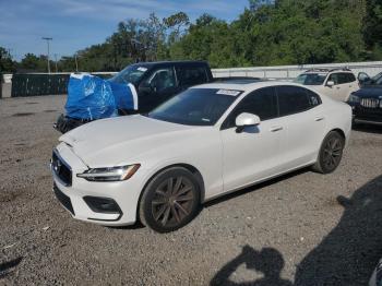  Salvage Volvo S60