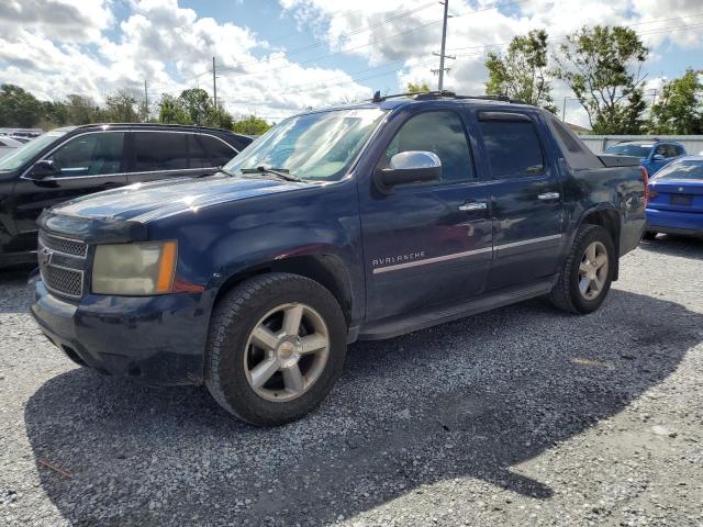  Salvage Chevrolet Avalanche