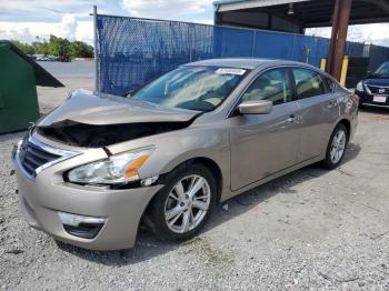  Salvage Nissan Altima