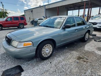  Salvage Ford Crown Vic