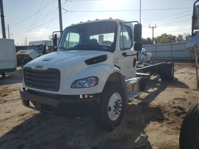  Salvage Freightliner M2 106 Med
