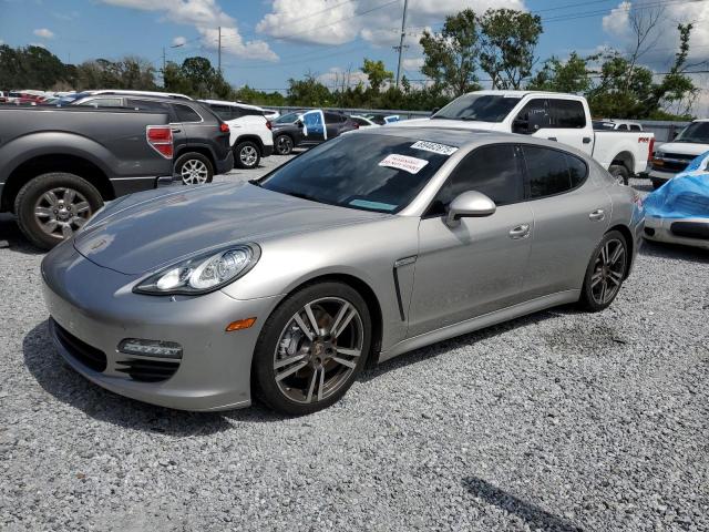  Salvage Porsche Panamera