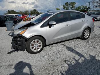  Salvage Kia Rio