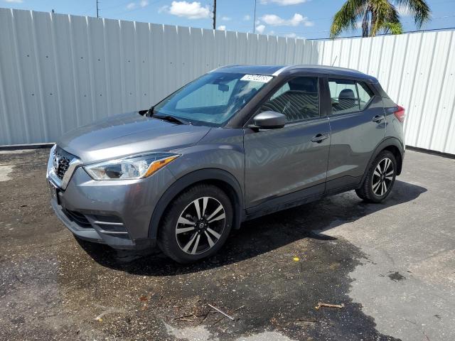  Salvage Nissan Kicks