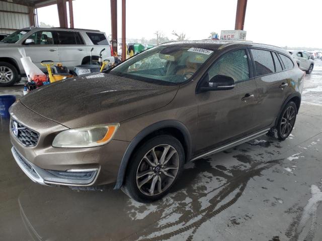 Salvage Volvo V60