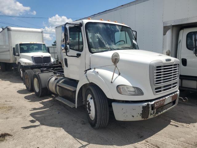  Salvage Freightliner M2