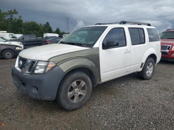  Salvage Nissan Pathfinder