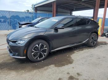  Salvage Kia EV6