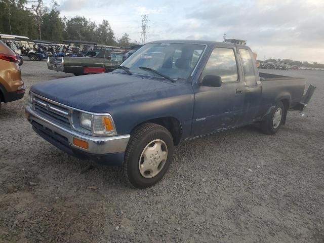  Salvage Toyota Pickup