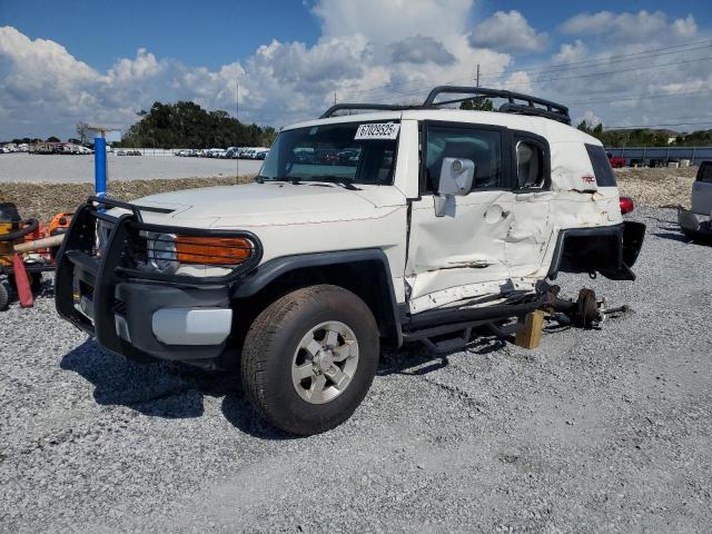  Salvage Toyota FJ Cruiser