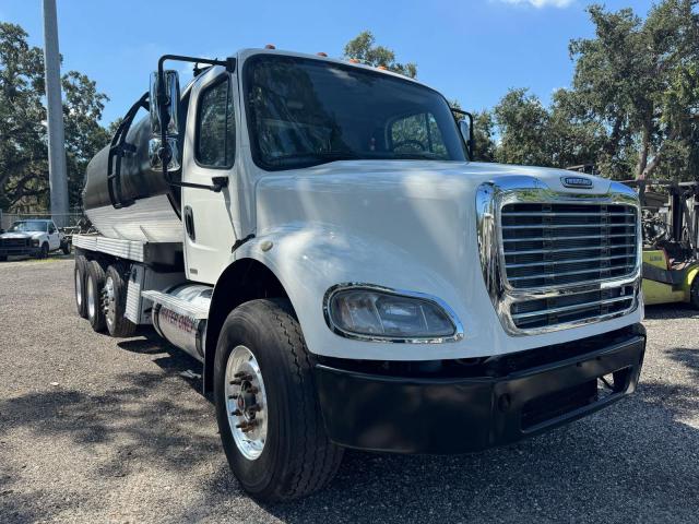  Salvage Freightliner M2 112 Med