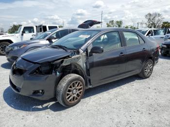  Salvage Toyota Yaris