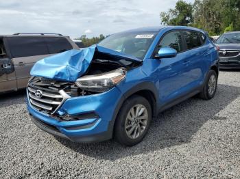  Salvage Hyundai TUCSON