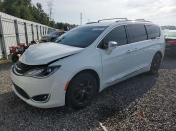  Salvage Chrysler Pacifica