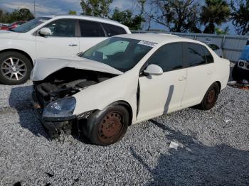  Salvage Volkswagen Jetta