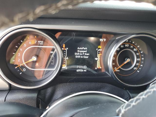 Jeep Wrangler Sahara Image 13